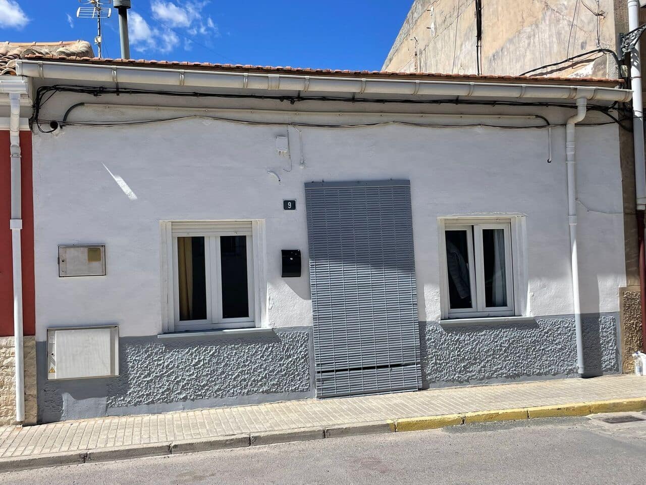 5 quarto Casa em Banda para venda em Pinoso com garagem - 169 950 € (Ref: 10047652)