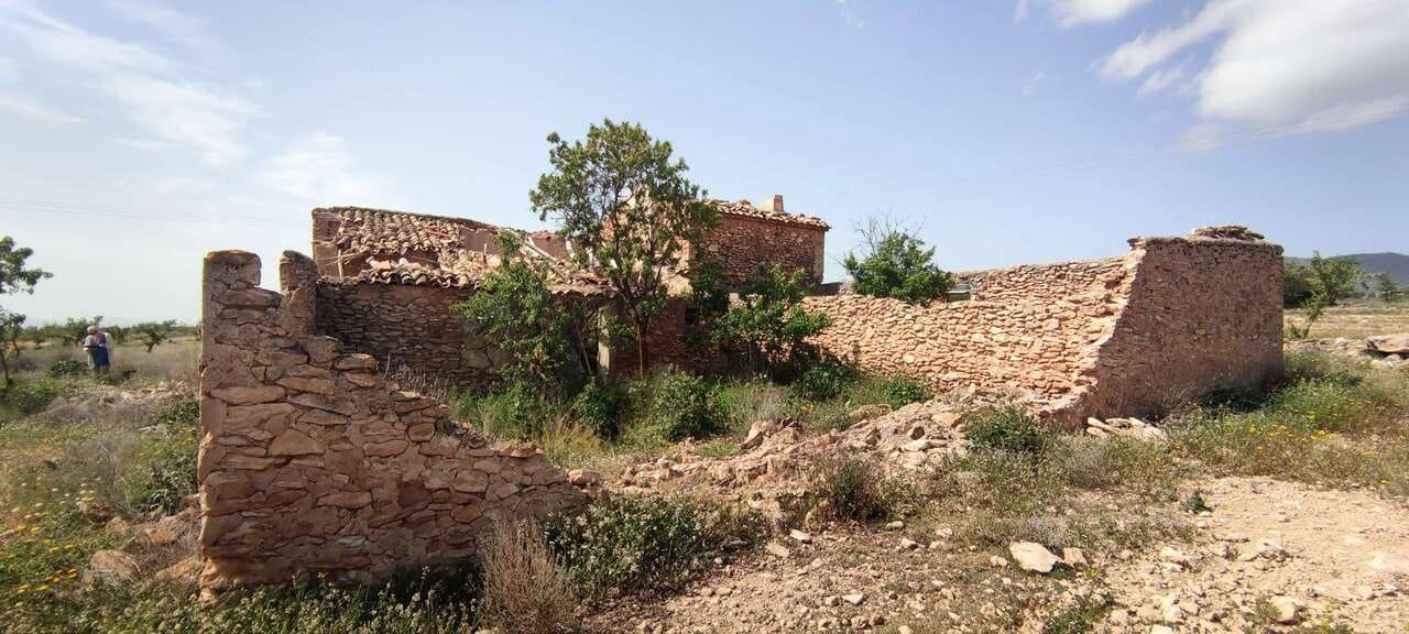 Finca/Hus på landet till salu i Pinoso - 49 900 € (Ref: 10047654)