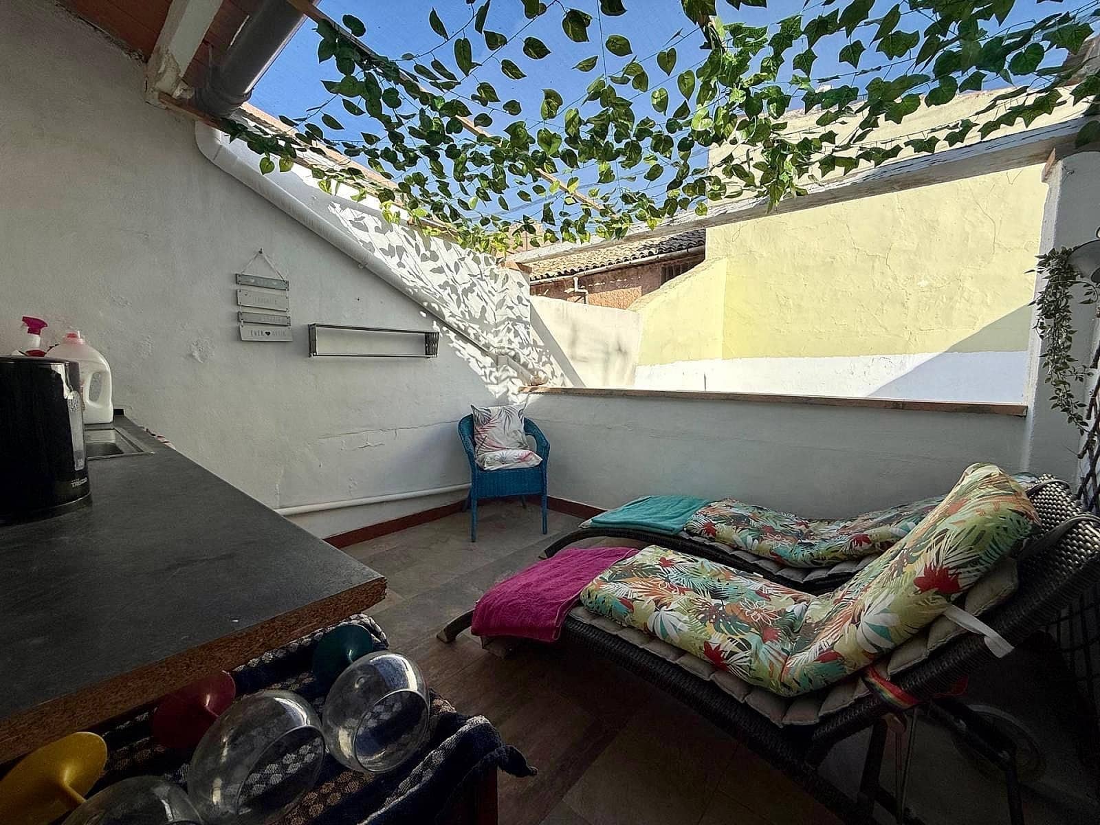 4 bedroom Townhouse for sale in Pinoso with pool - € 339,995 (Ref: 10048733)