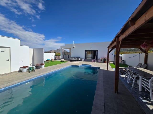 3 soverom Villa til salgs i Cañada de la Lena, Abanilla med svømmebasseng garasje - € 450 000 (Ref: 10057209)