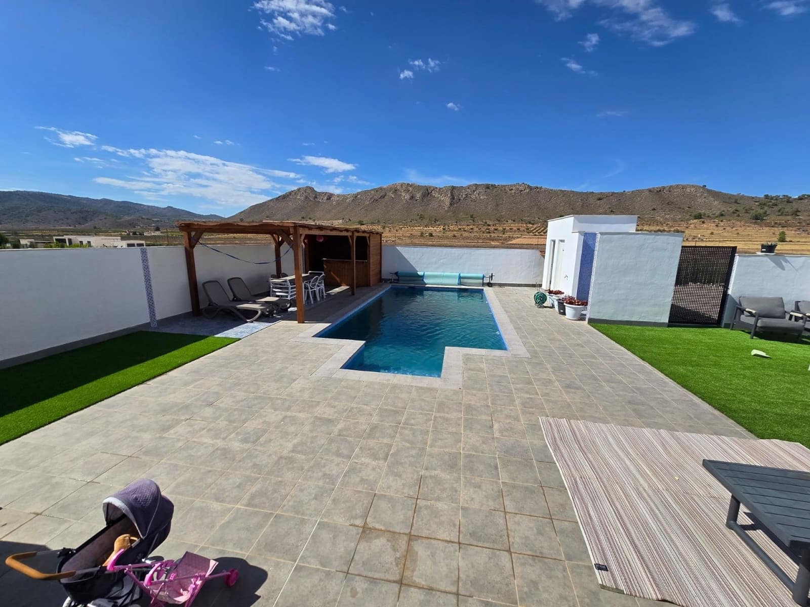 3 bedroom Villa for sale in Canada de la Lena with pool garage - € 450,000 (Ref: 10057209)