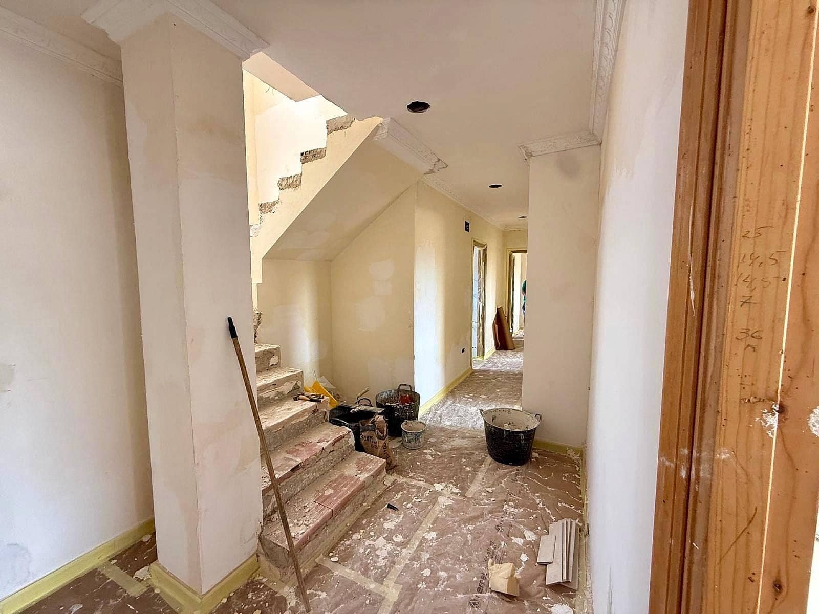 5 soverom Villa til salgs i Pinoso med svømmebasseng garasje - € 485 000 (Ref: 10073280)