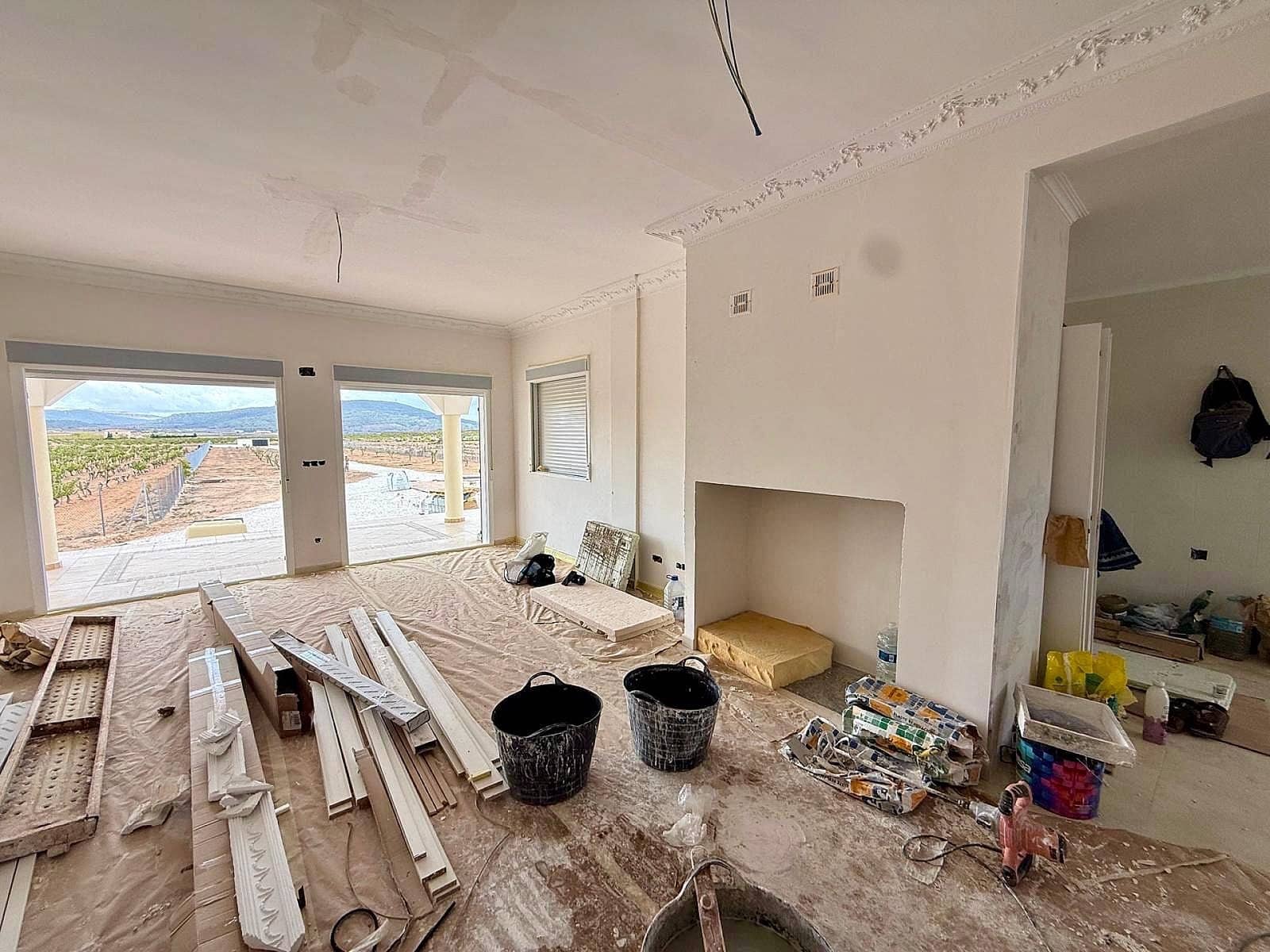 5 soverom Villa til salgs i Pinoso med svømmebasseng garasje - € 485 000 (Ref: 10073280)