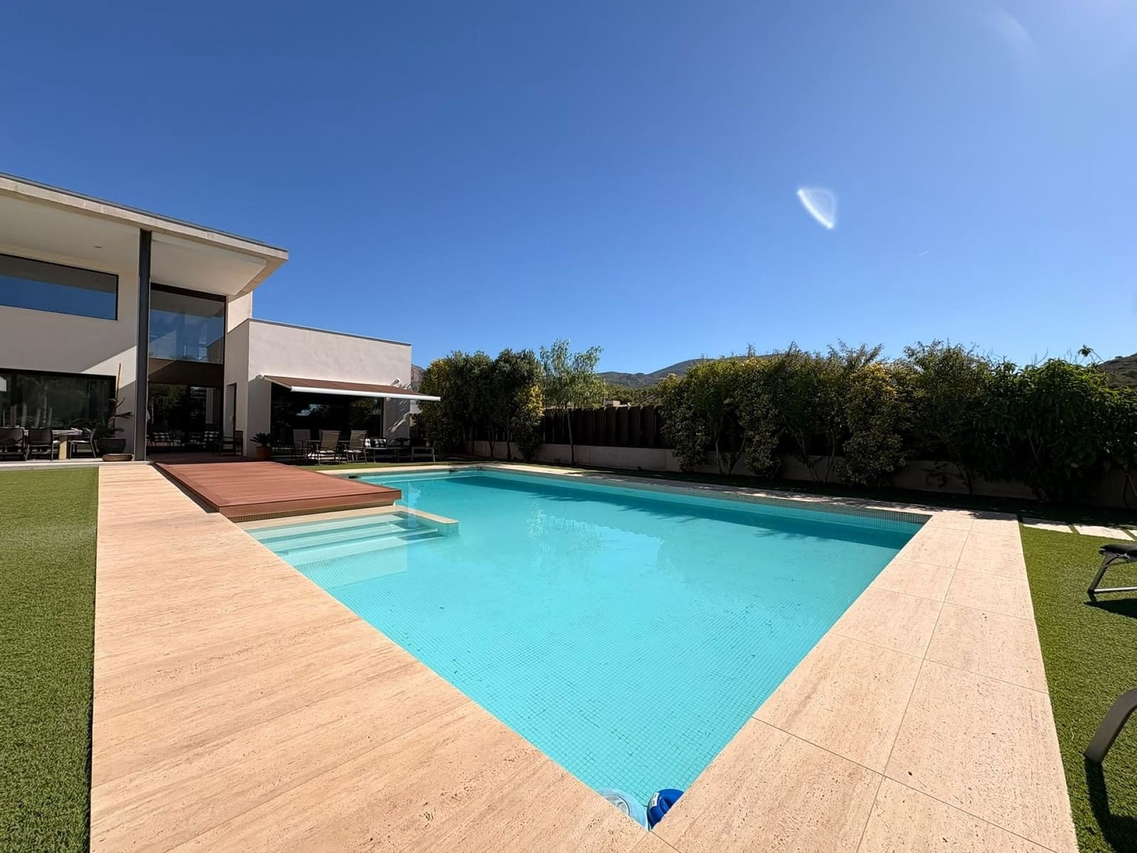 4 bedroom Villa for sale in Petrel / Petrer with pool - € 799,995 (Ref: 10085495)