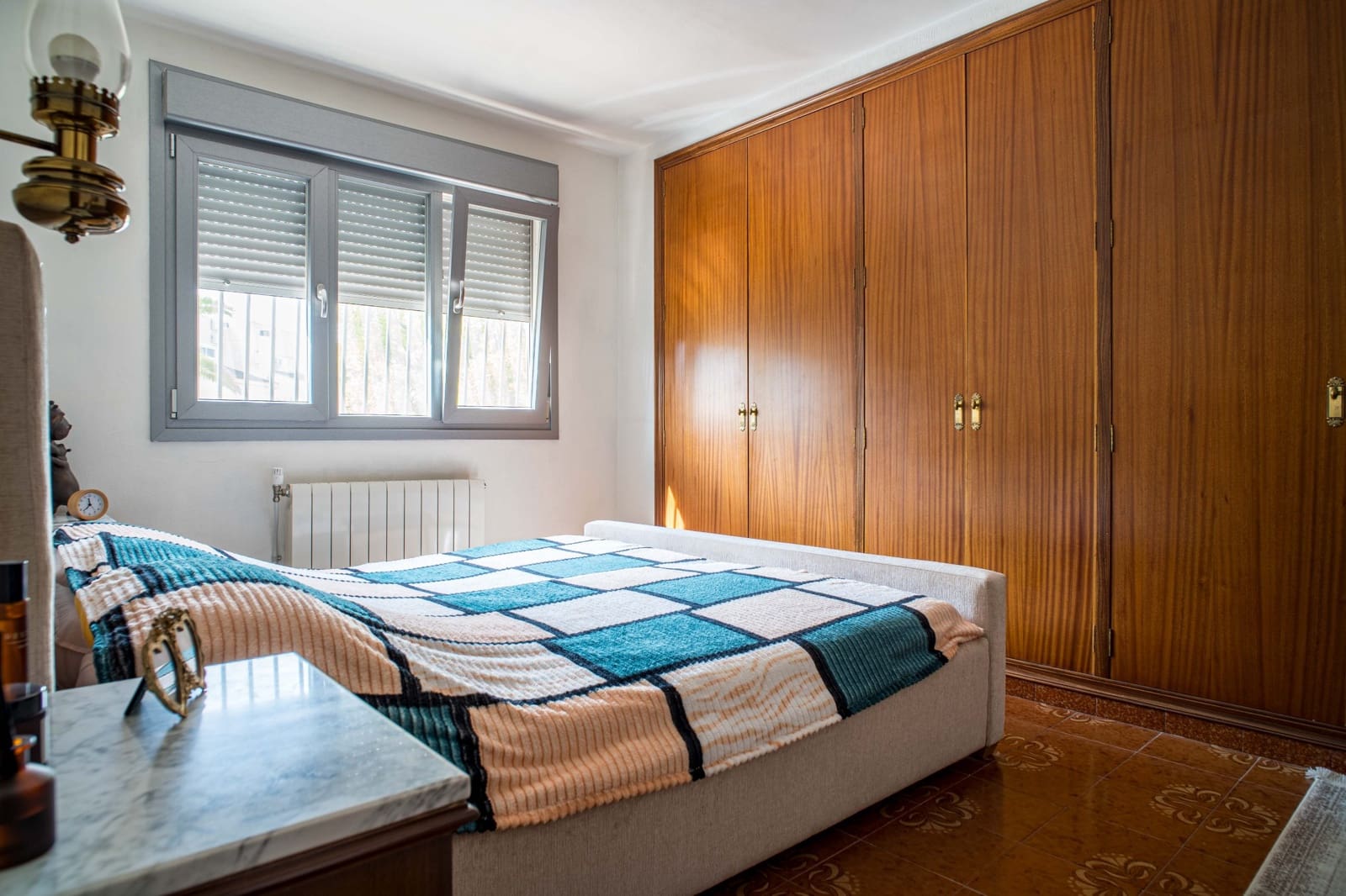 6 sypialnia Willa na sprzedaż w Petrel / Petrer z basenem garażem - 495 000 € (Ref: 10114450)