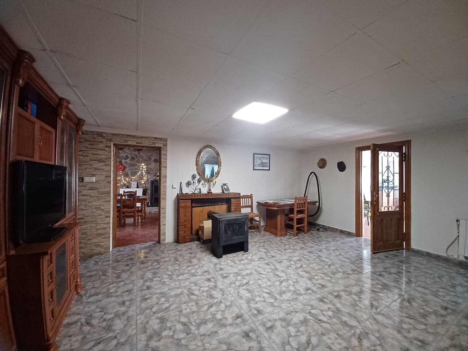 Chalet de 5 habitaciones en Sax en venta con piscina - 319.995 € (Ref: 10120317)