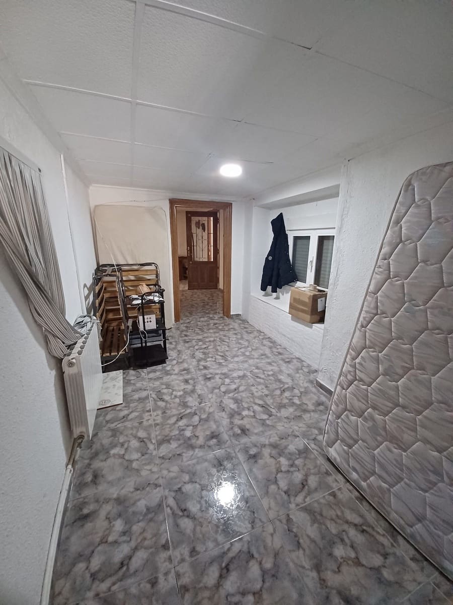 Chalet de 5 habitaciones en Sax en venta con piscina - 319.995 € (Ref: 10120317)