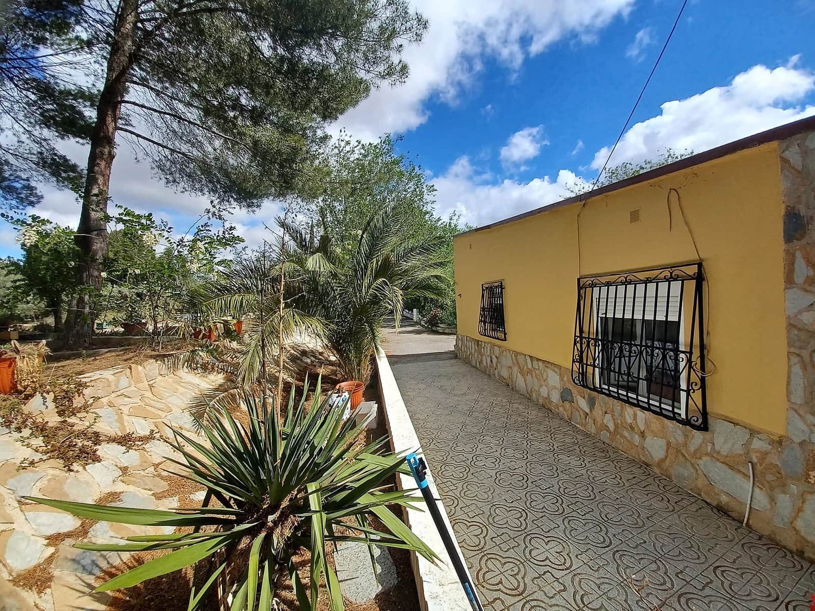 Chalet de 5 habitaciones en Sax en venta con piscina - 319.995 € (Ref: 10120317)