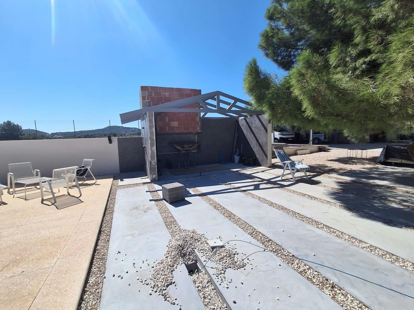 7 quarto Moradia para venda em Sax com piscina garagem - 599 000 € (Ref: 10123424)