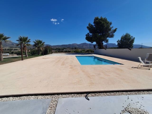 7 quarto Moradia para venda em Sax com piscina garagem - 599 000 € (Ref: 10123424)