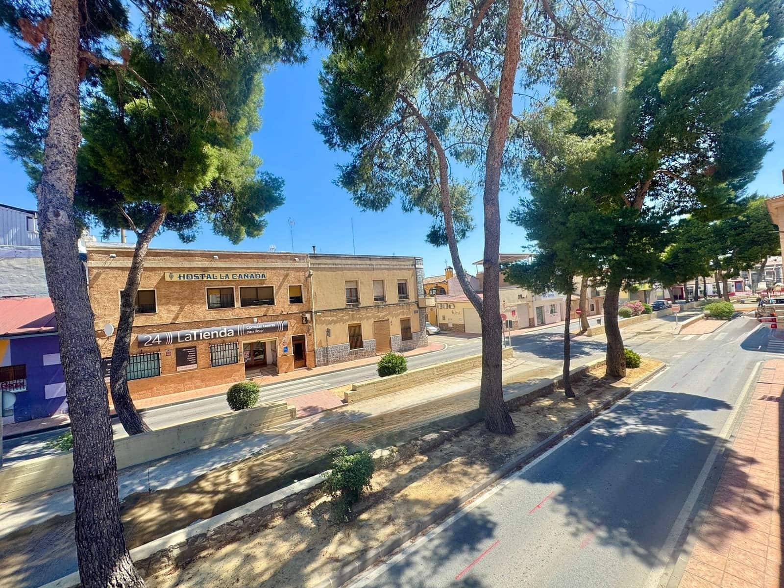 10 quarto Casa em Banda para venda em Pinoso com garagem - 350 000 € (Ref: 10123425)