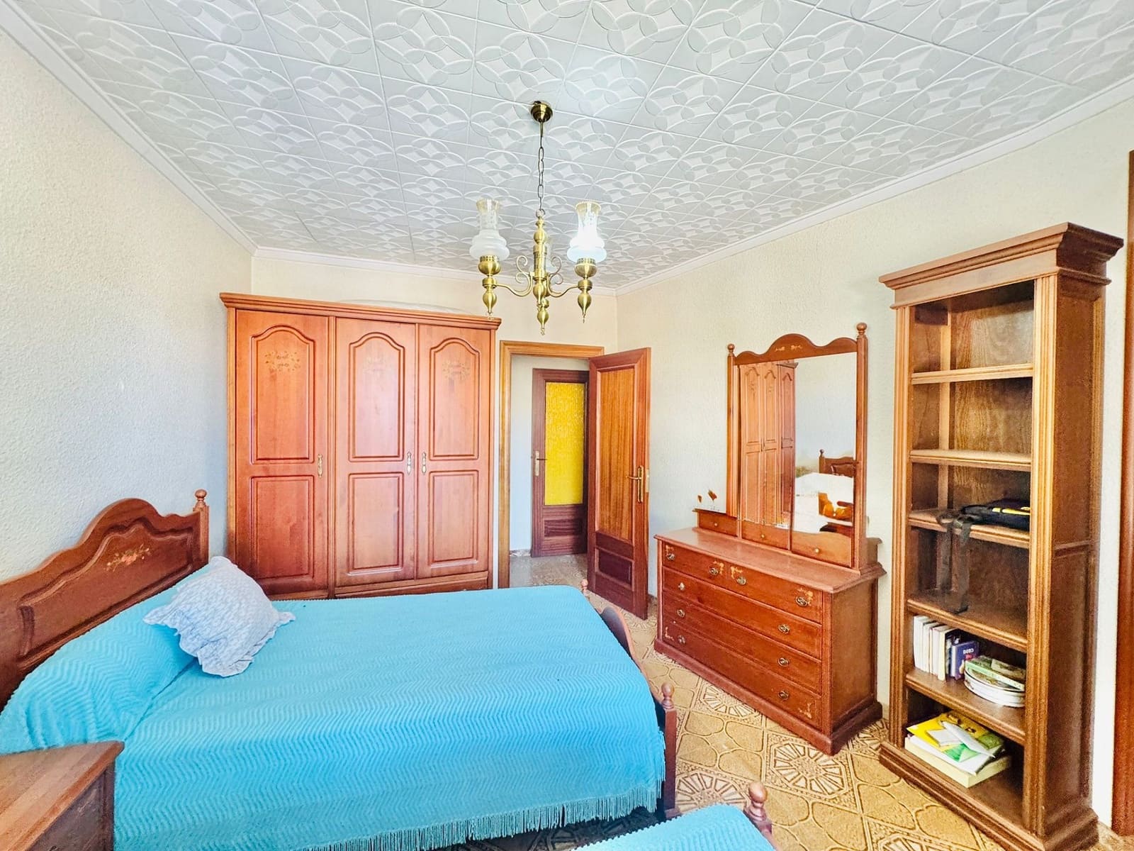 10 quarto Casa em Banda para venda em Pinoso com garagem - 350 000 € (Ref: 10123425)