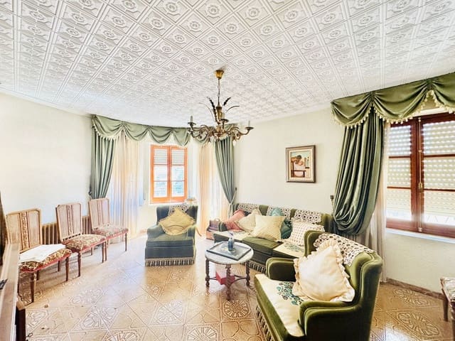10 soverom Hus til salgs i Pinoso med garasje - € 350 000 (Ref: 10123425)