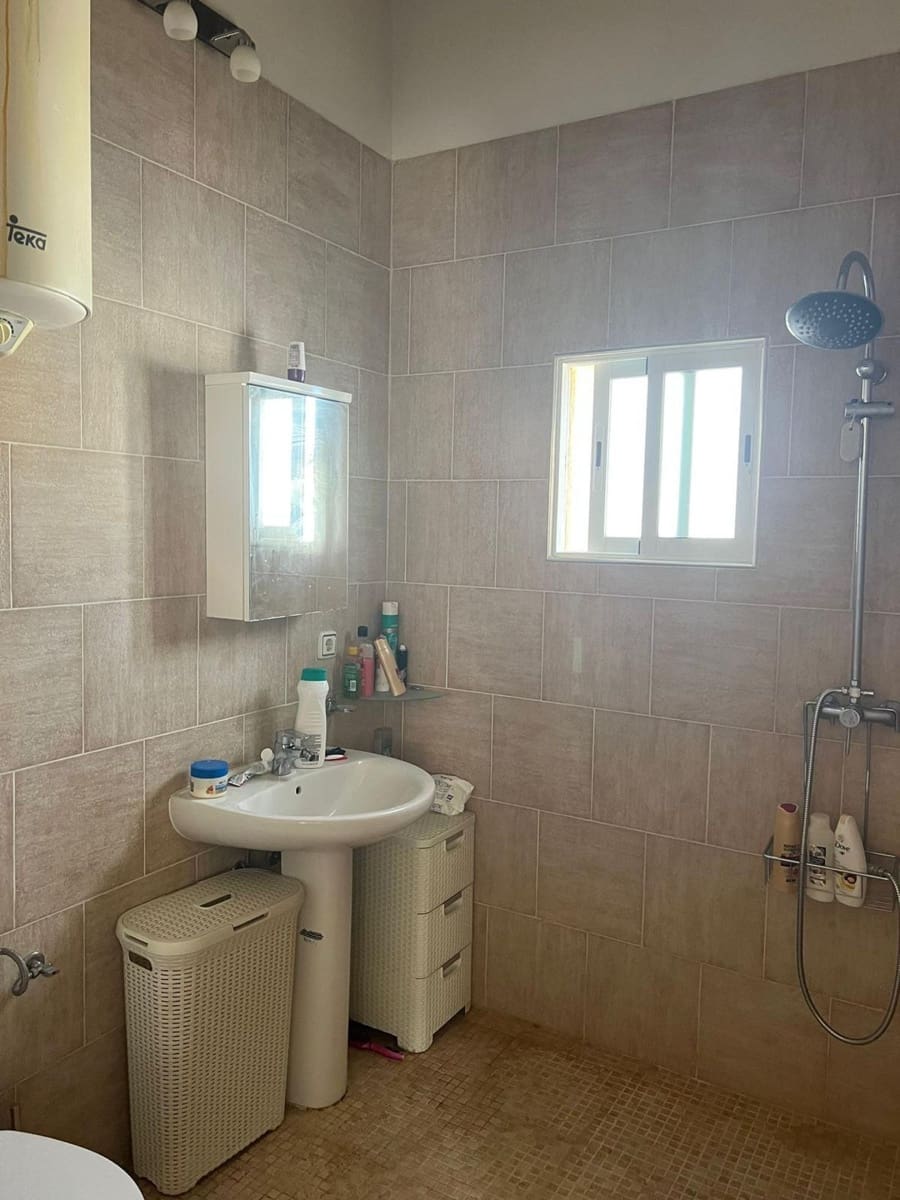 Chalet de 6 habitaciones en Heredades en venta con piscina garaje - 595.000 € (Ref: 10136443)
