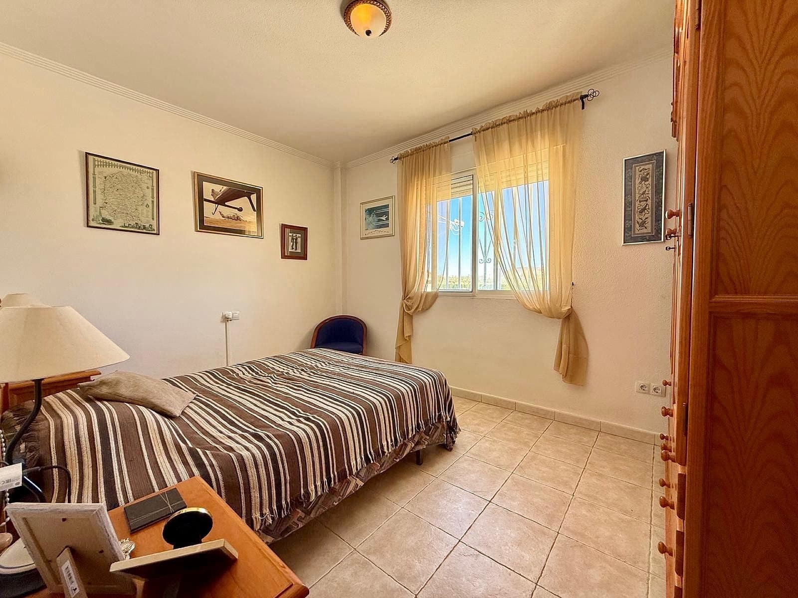 4 bedroom Villa for sale in Pinoso with pool garage - € 365,000 (Ref: 10154587)