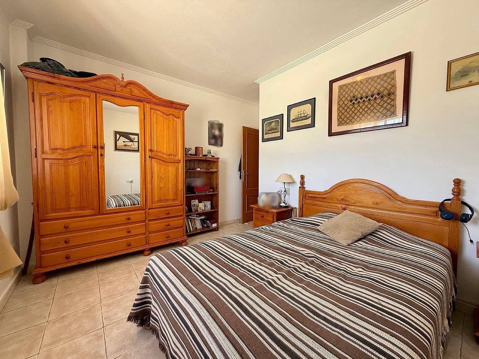 4 bedroom Villa for sale in Pinoso with pool garage - € 365,000 (Ref: 10154587)