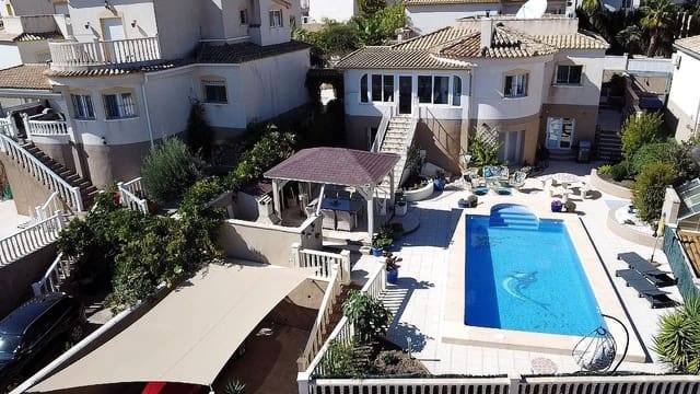 4 Zimmer Villa zu verkaufen in Castalla mit Pool - 349.950 € (Ref: 10154588)