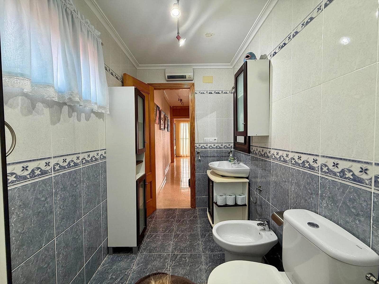3 soveværelse Byhus til salg i Pinoso med garage - € 199.999 (Ref: 10154590)