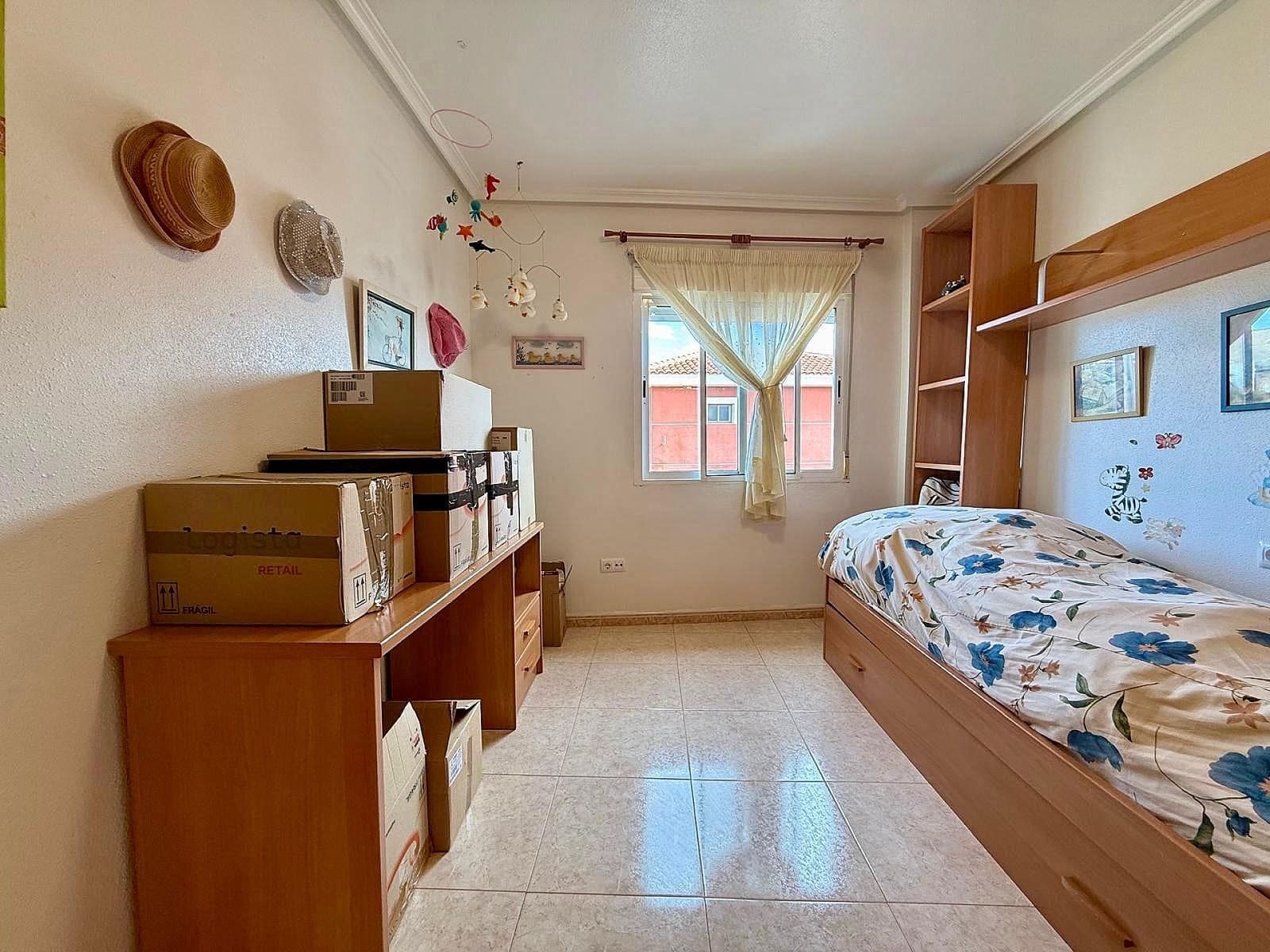 3 soveværelse Byhus til salg i Pinoso med garage - € 199.999 (Ref: 10154590)