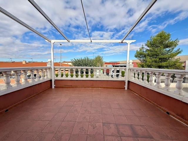 3 soverom Hus til salgs i Pinoso med garasje - € 199 999 (Ref: 10154590)