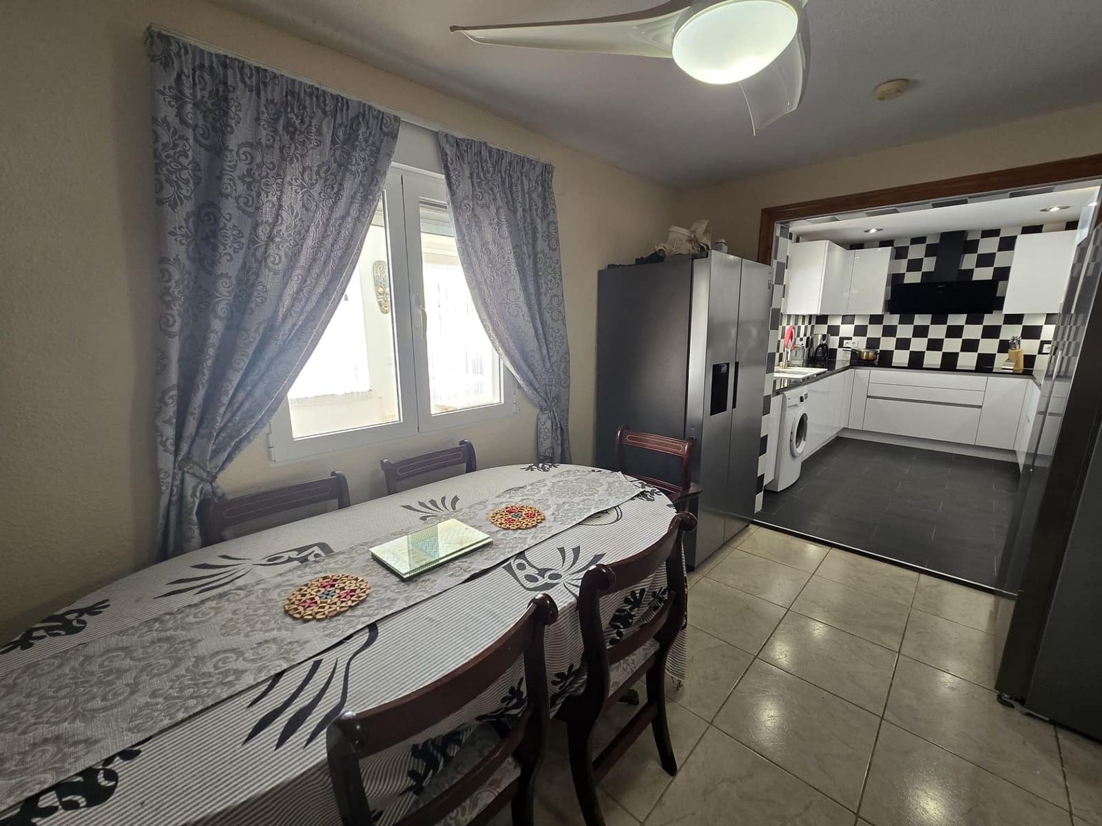 5 bedroom Villa for sale in Villena with pool garage - € 299,995 (Ref: 10166961)