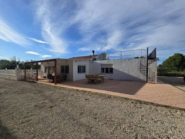 5 soverom Villa til salgs i Las Virtudes, Villena med svømmebasseng garasje - € 299 995 (Ref: 10166961)