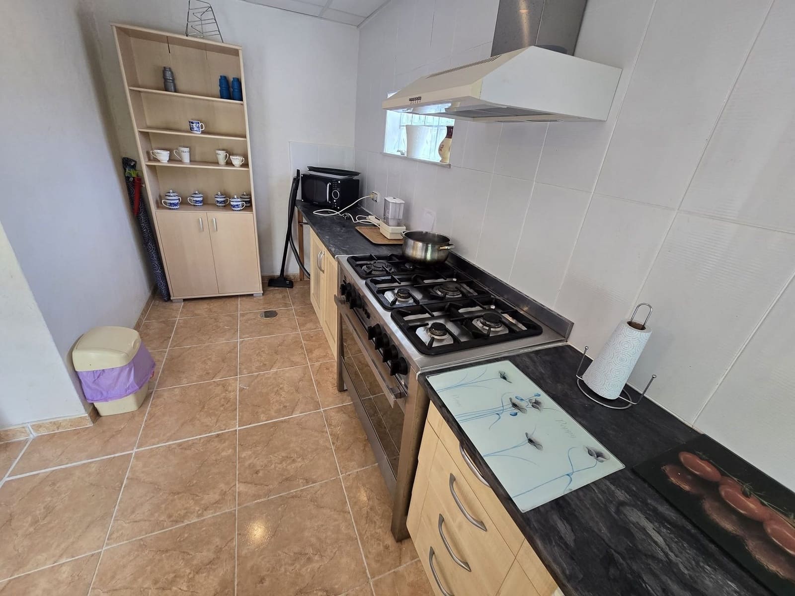 5 bedroom Villa for sale in Villena with pool garage - € 299,995 (Ref: 10166961)