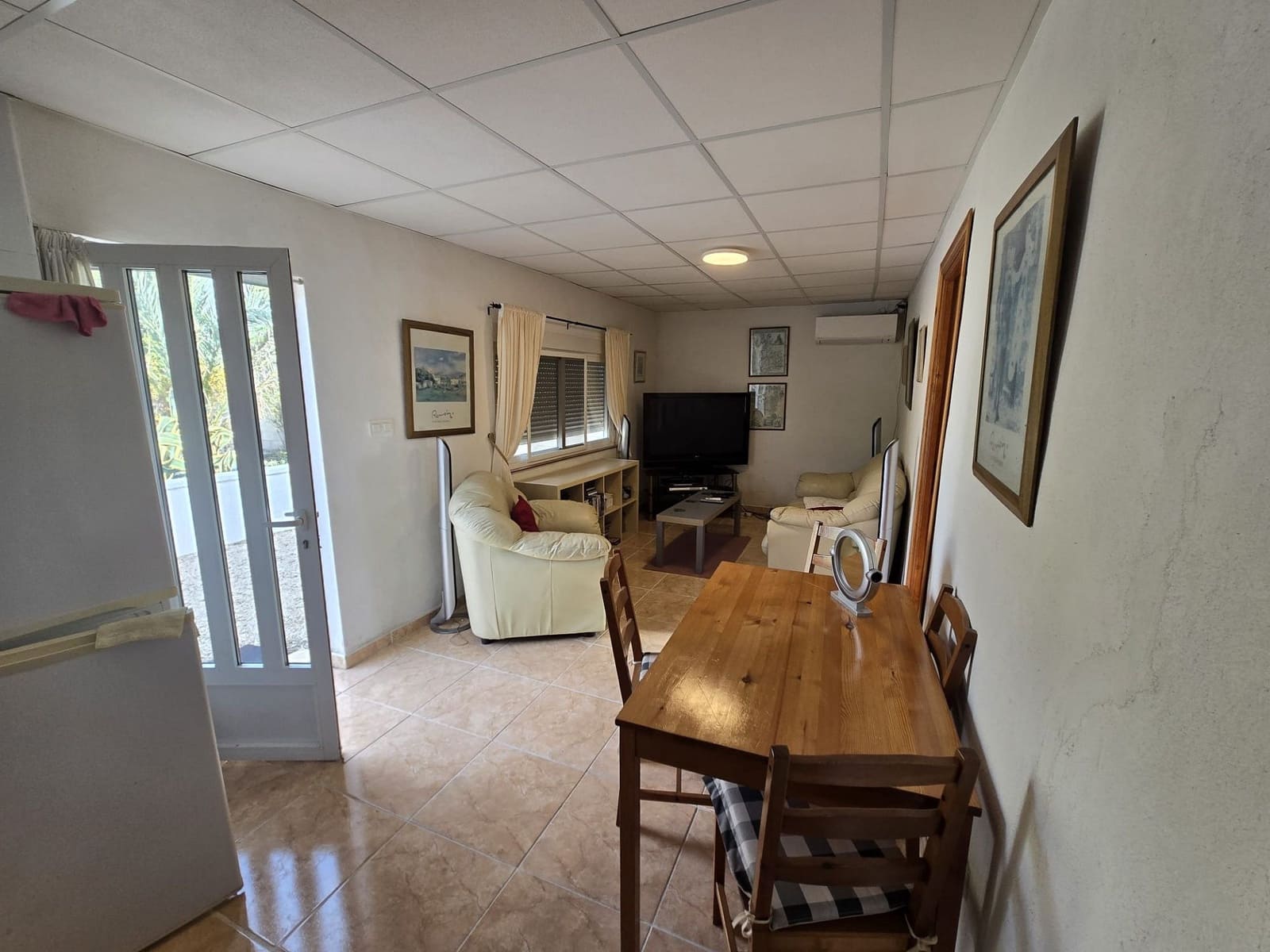 5 bedroom Villa for sale in Villena with pool garage - € 299,995 (Ref: 10166961)
