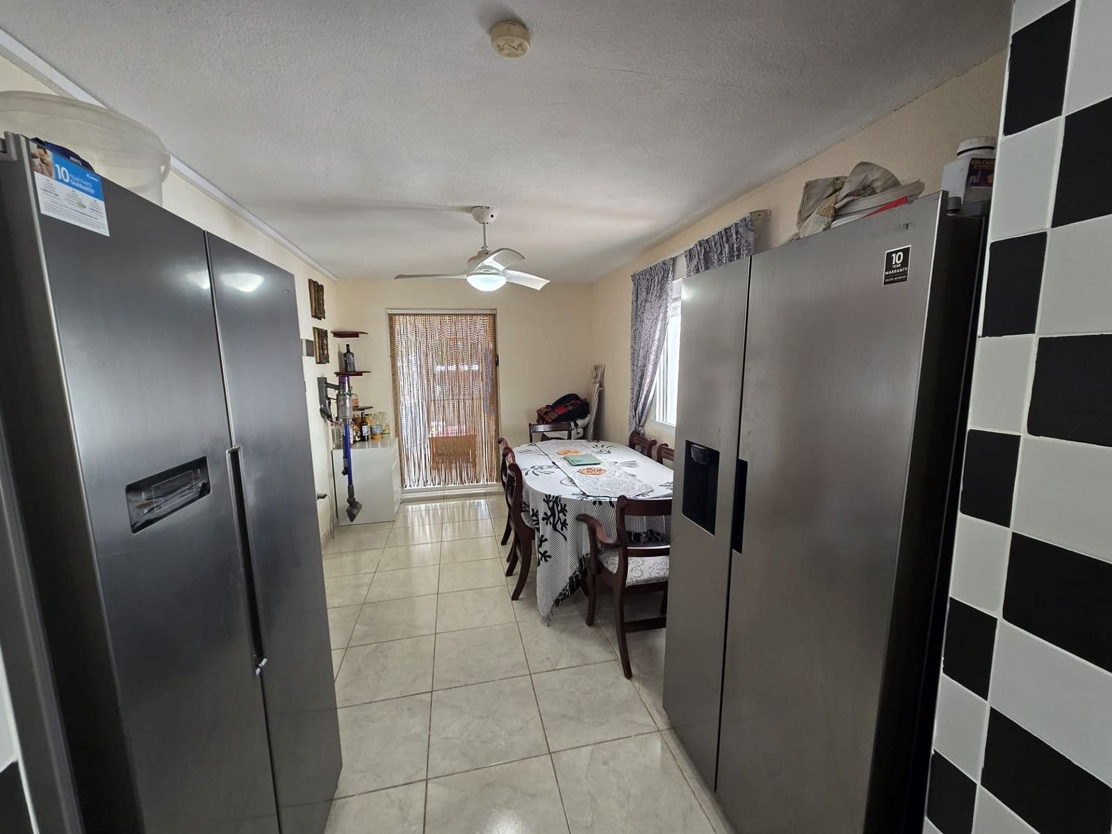 5 bedroom Villa for sale in Villena with pool garage - € 299,995 (Ref: 10166961)