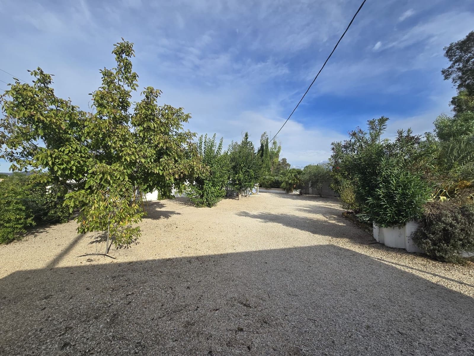 5 bedroom Villa for sale in Villena with pool garage - € 299,995 (Ref: 10166961)