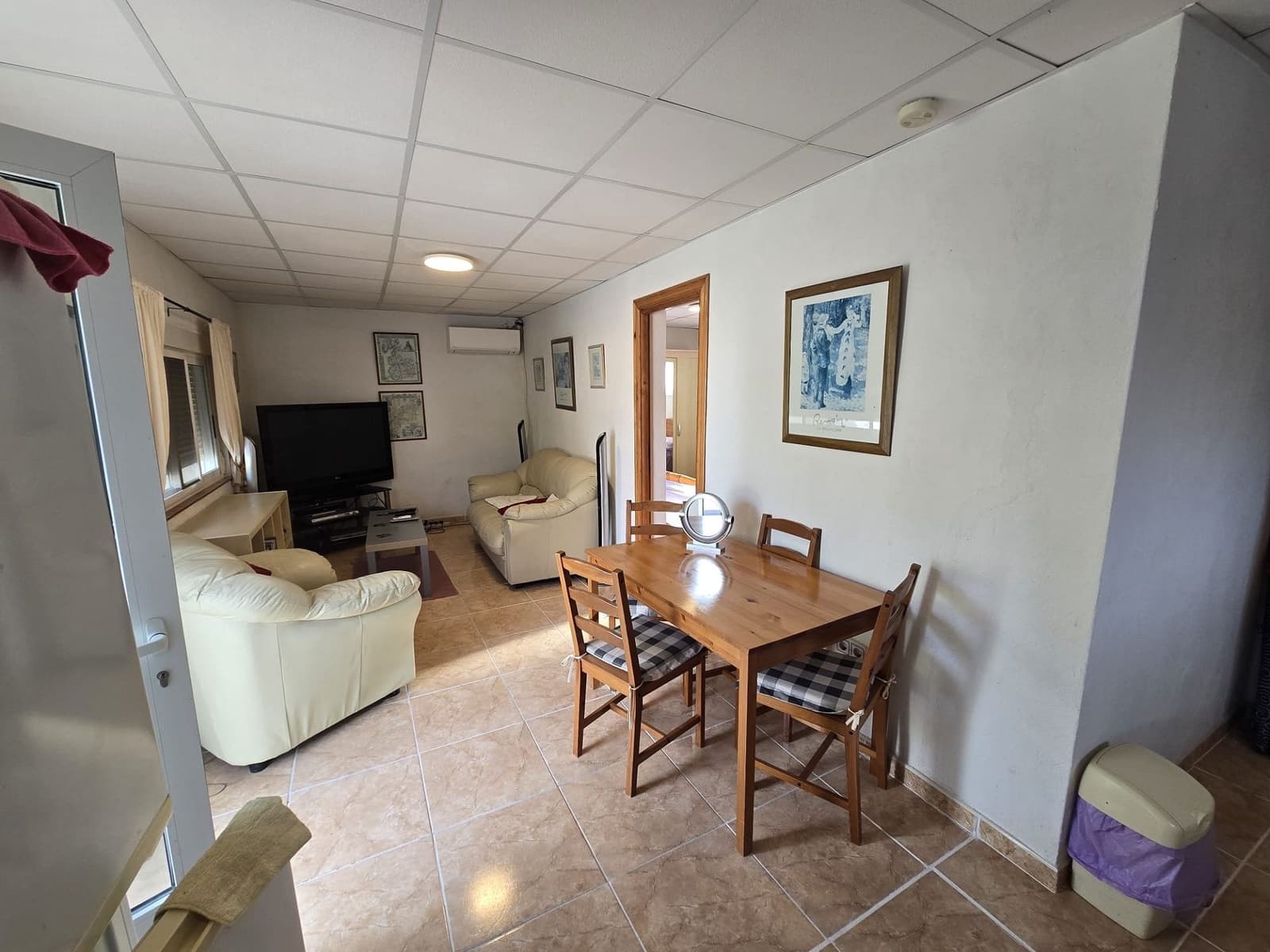 5 bedroom Villa for sale in Villena with pool garage - € 299,995 (Ref: 10166961)