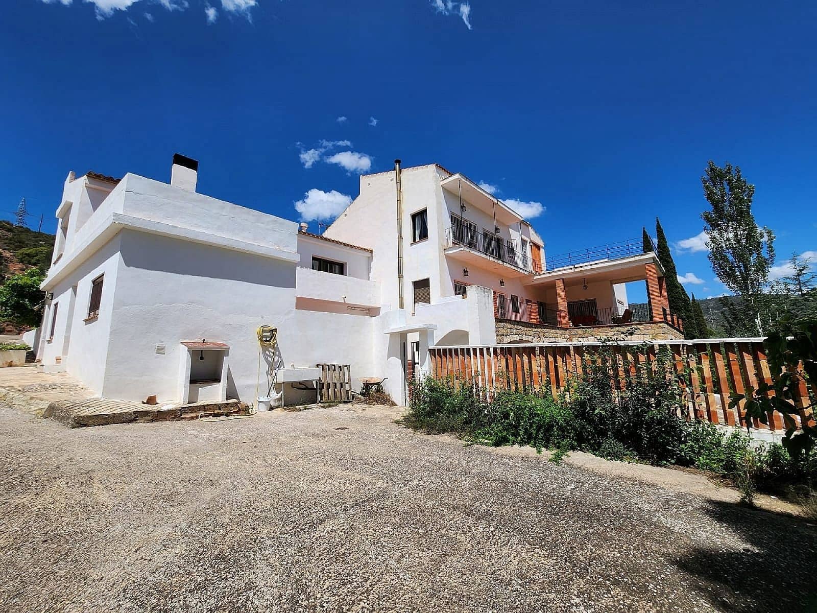 10 soverom Finca/Herregård til salgs i Jalance med svømmebasseng garasje - € 489 950 (Ref: 10167131)