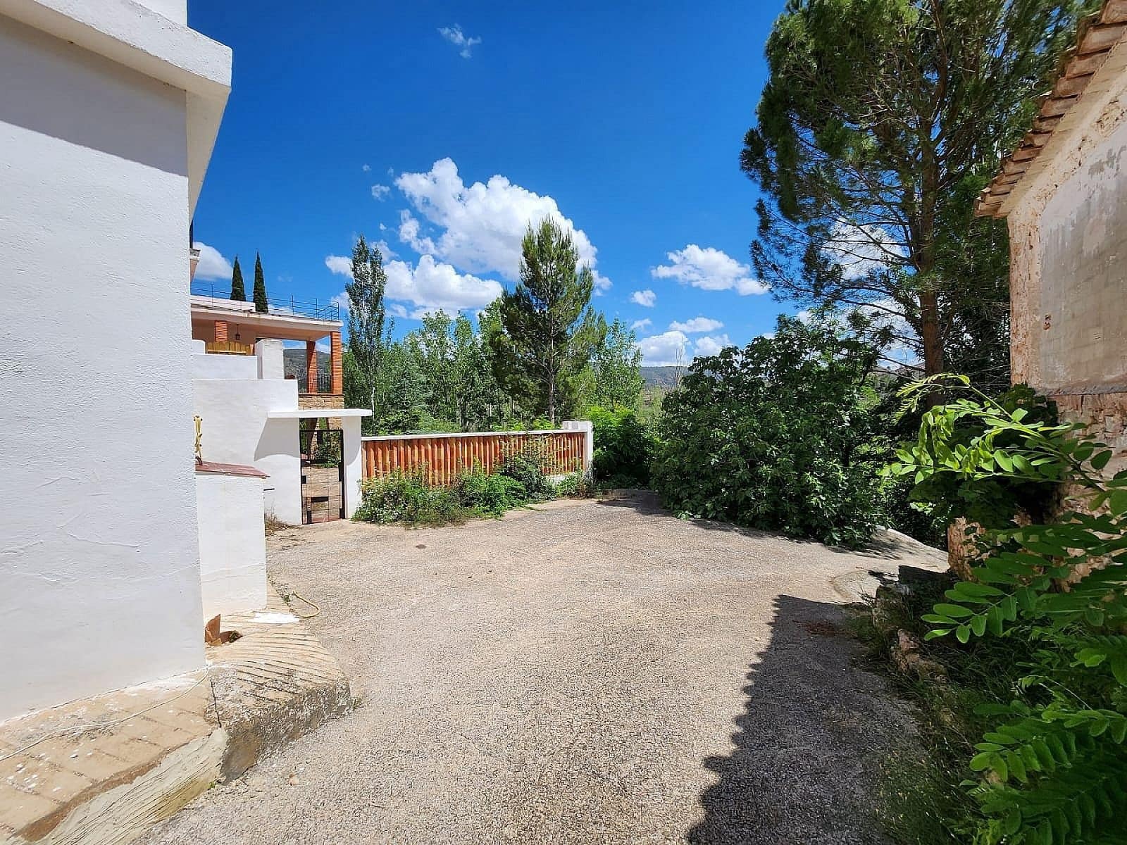 10 soverom Finca/Herregård til salgs i Jalance med svømmebasseng garasje - € 489 950 (Ref: 10167131)