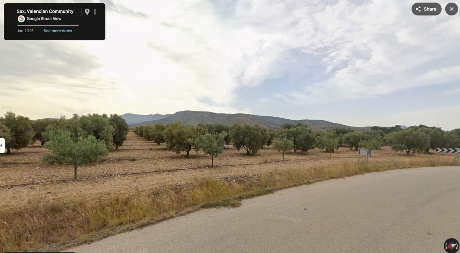 Ubebygd land til salgs i Sax - € 39 950 (Ref: 10167133)