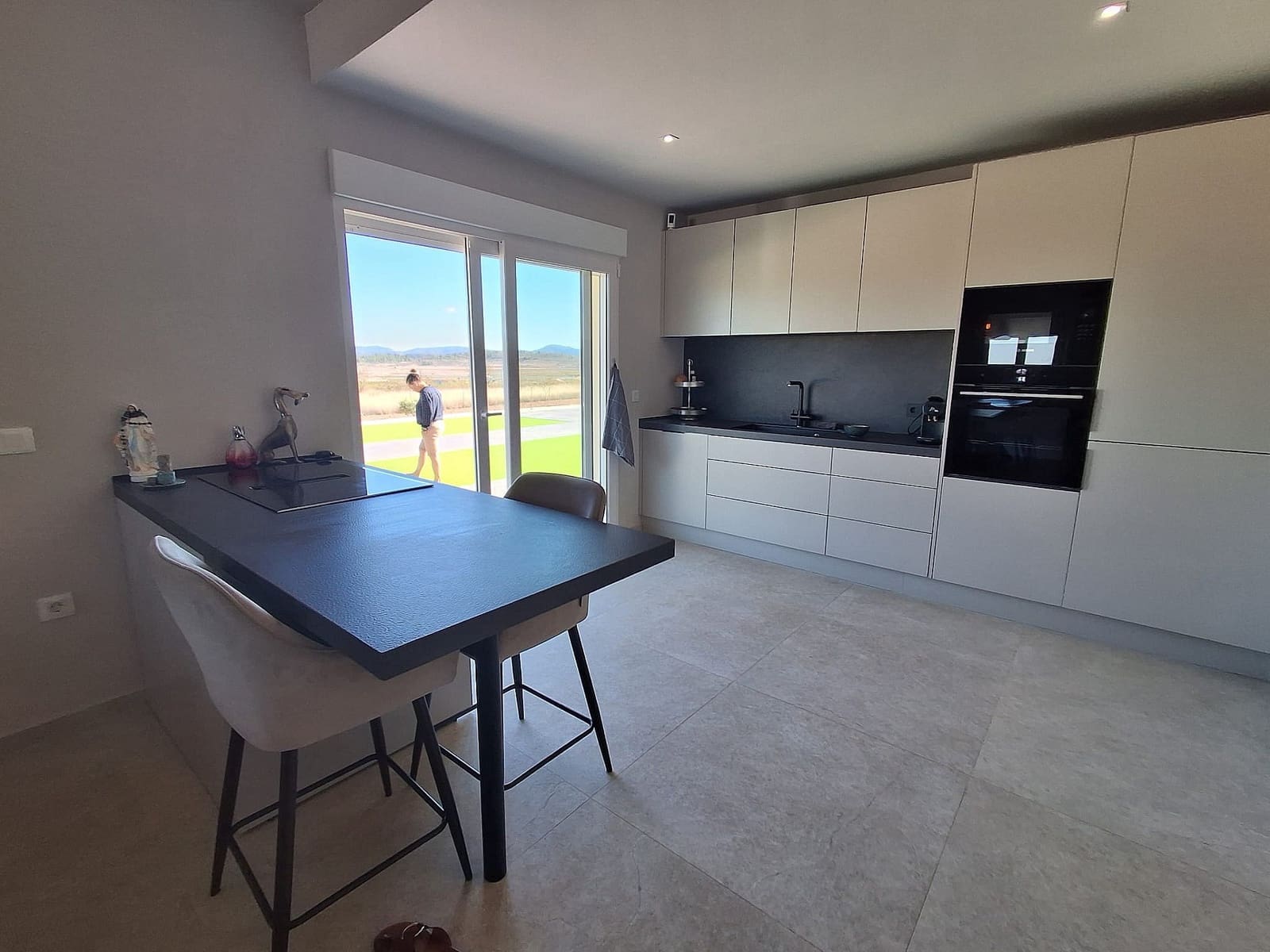 2 soveværelse Villa til salg i Pinoso med swimmingpool garage - € 389.995 (Ref: 10170530)