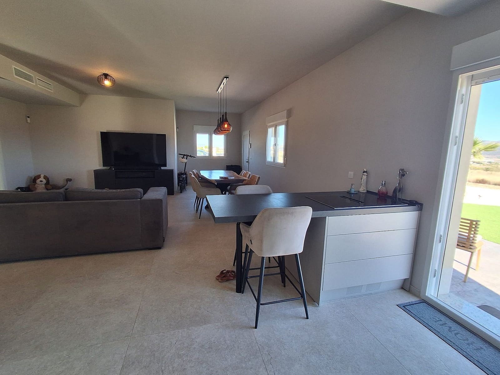 2 soveværelse Villa til salg i Pinoso med swimmingpool garage - € 389.995 (Ref: 10170530)