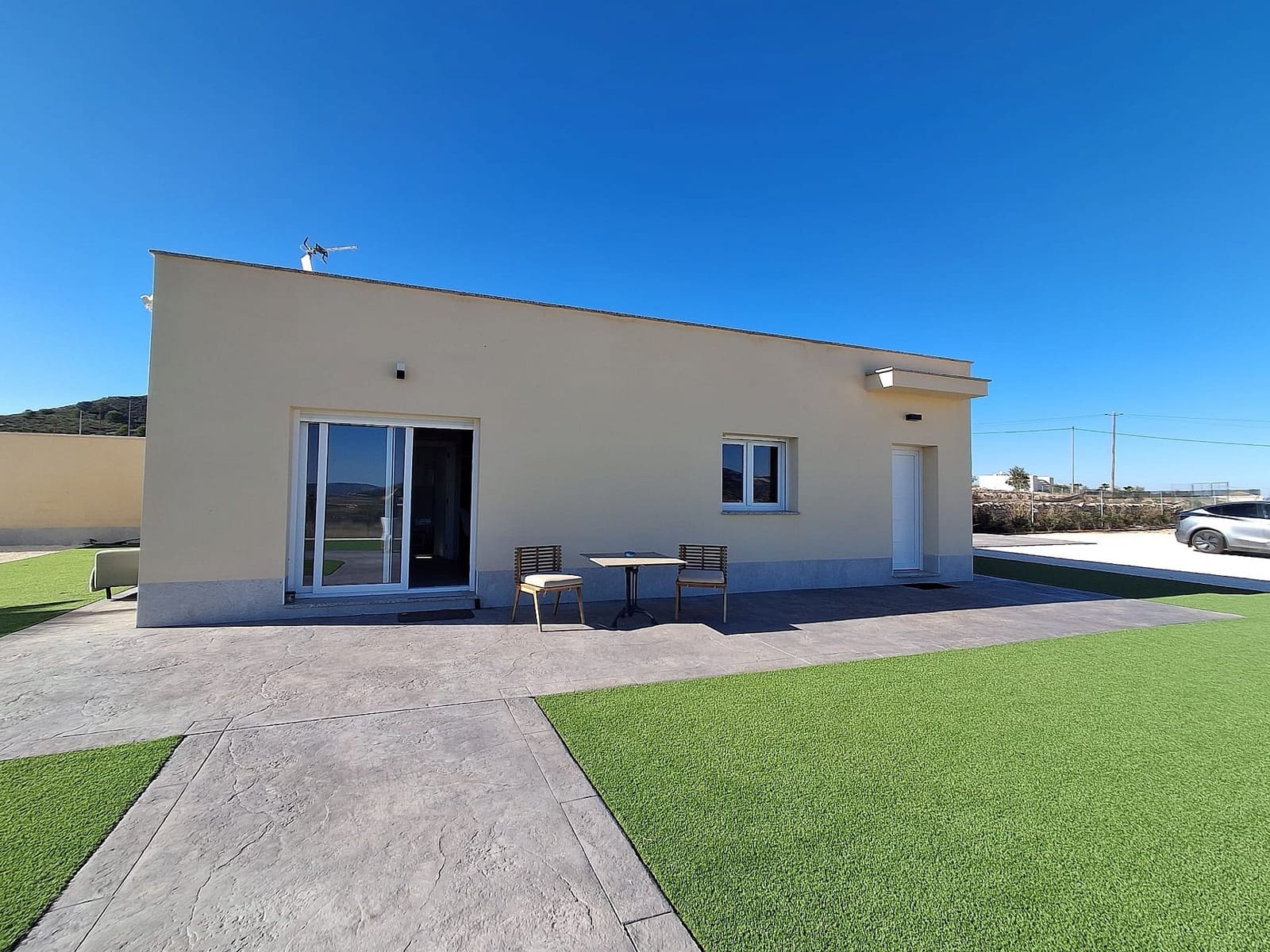 2 soveværelse Villa til salg i Pinoso med swimmingpool garage - € 389.995 (Ref: 10170530)