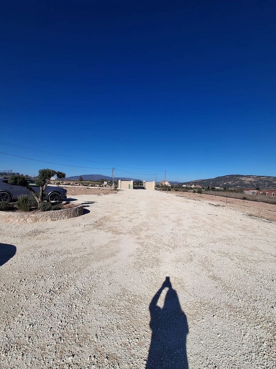 2 soveværelse Villa til salg i Pinoso med swimmingpool garage - € 389.995 (Ref: 10170530)