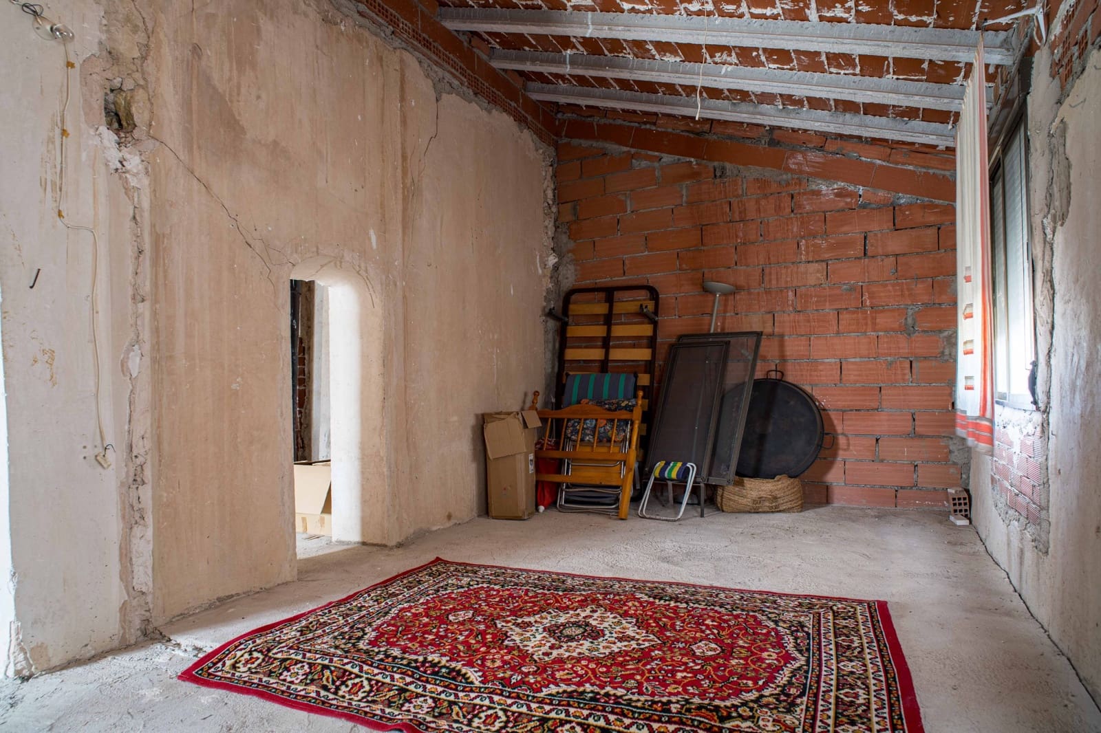 Casa de 6 habitaciones en Pinoso en venta con garaje - 210.000 € (Ref: 10182487)
