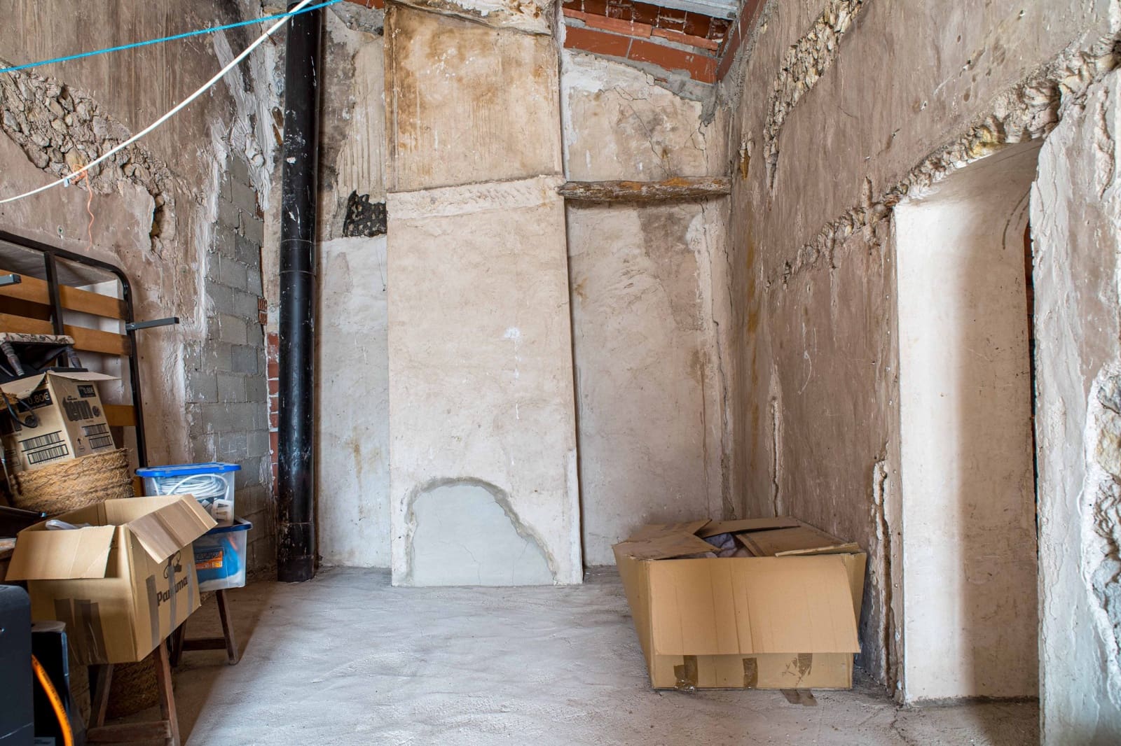 Casa de 6 habitaciones en Pinoso en venta con garaje - 210.000 € (Ref: 10182487)