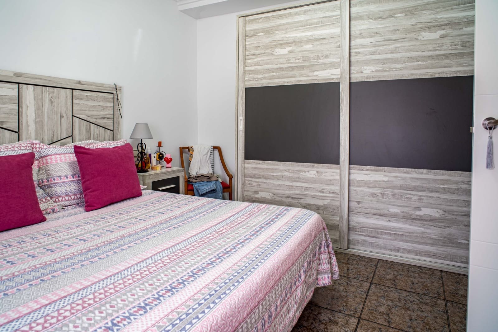 Casa de 6 habitaciones en Pinoso en venta con garaje - 210.000 € (Ref: 10182487)