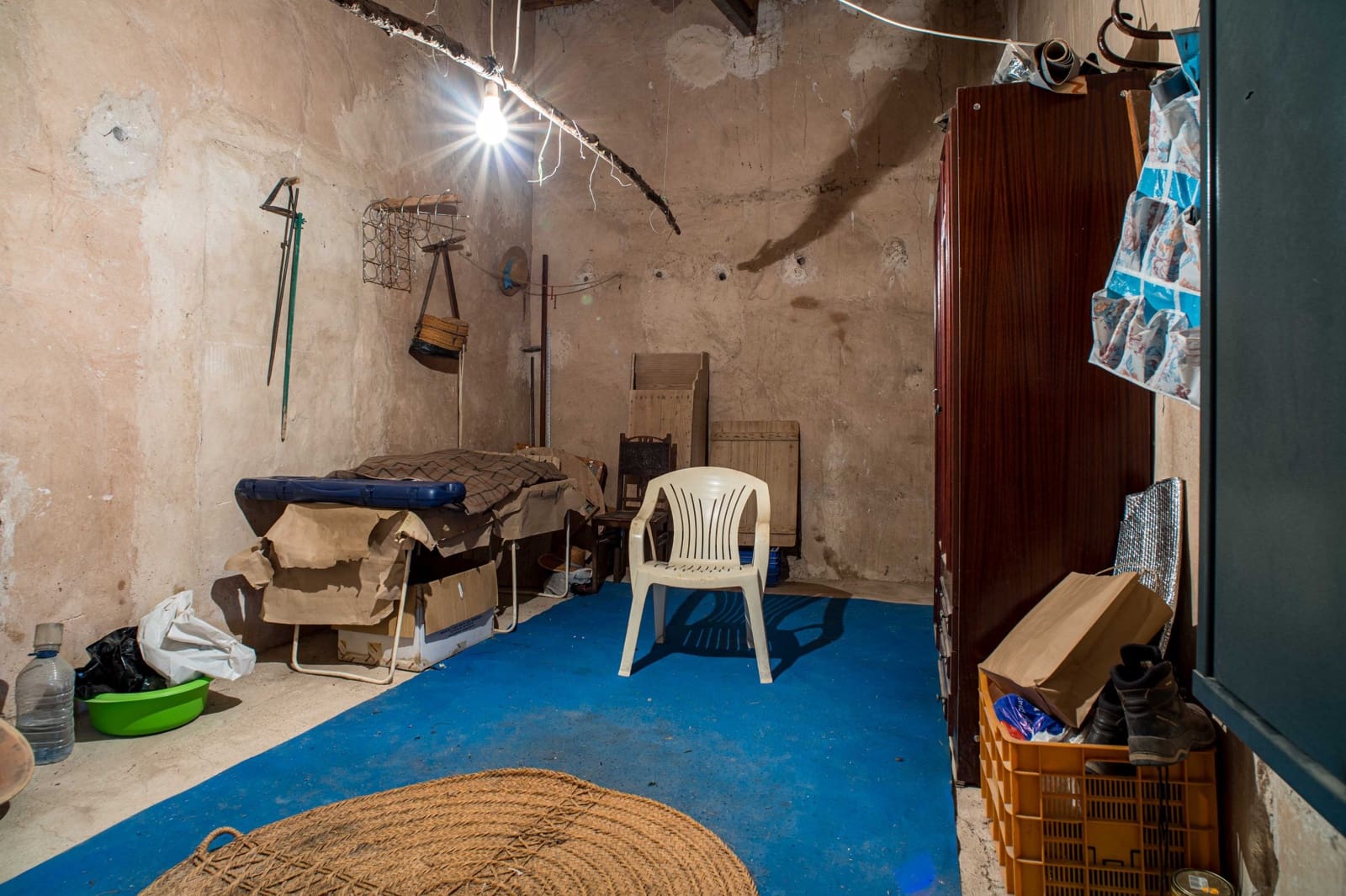 Casa de 6 habitaciones en Pinoso en venta con garaje - 210.000 € (Ref: 10182487)