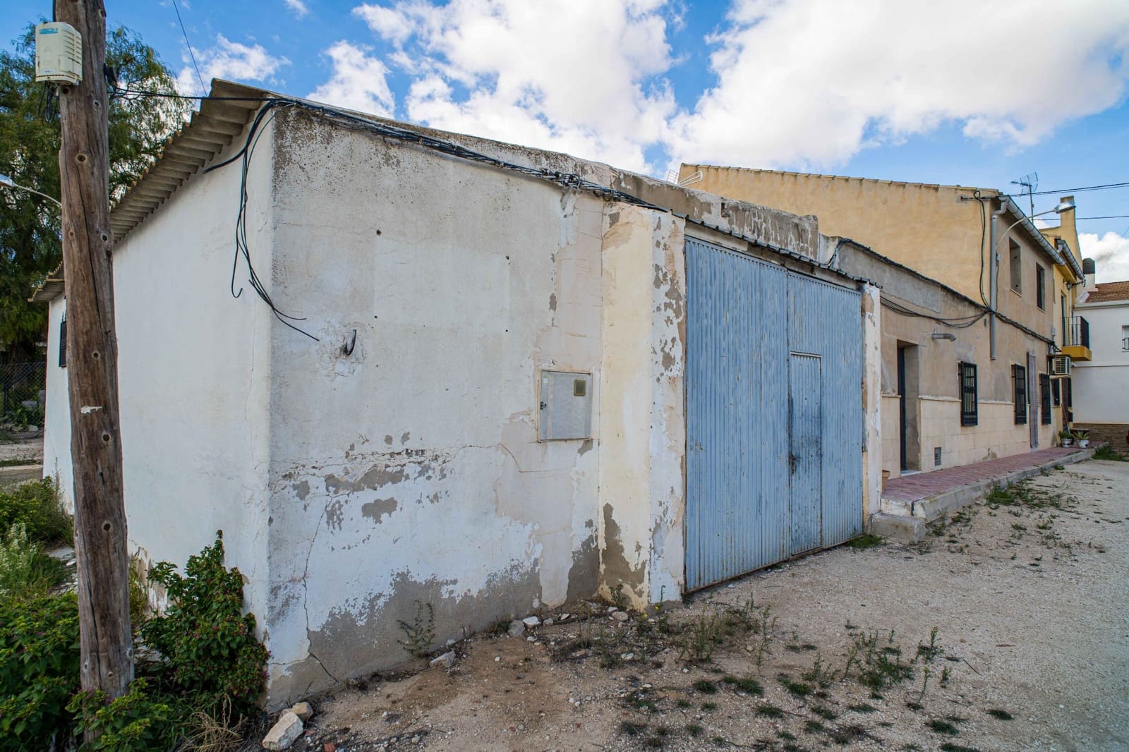 Casa de 6 habitaciones en Pinoso en venta con garaje - 210.000 € (Ref: 10182487)