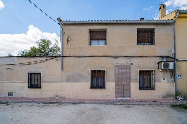 Casa de 6 habitaciones en Culebron, Pinoso en venta con garaje - 210.000 € (Ref: 10182487)
