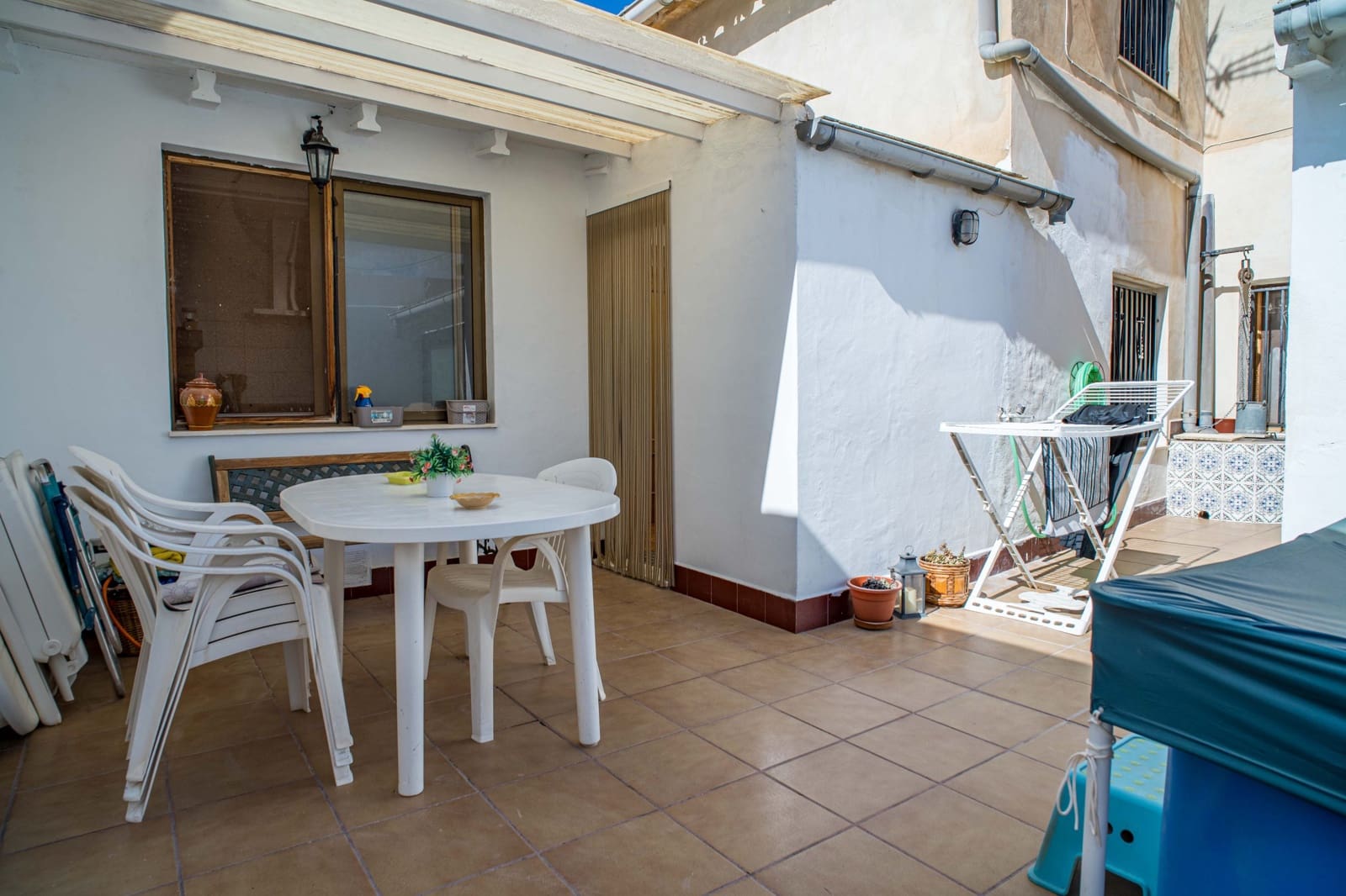 Casa de 6 habitaciones en Pinoso en venta con garaje - 210.000 € (Ref: 10182487)