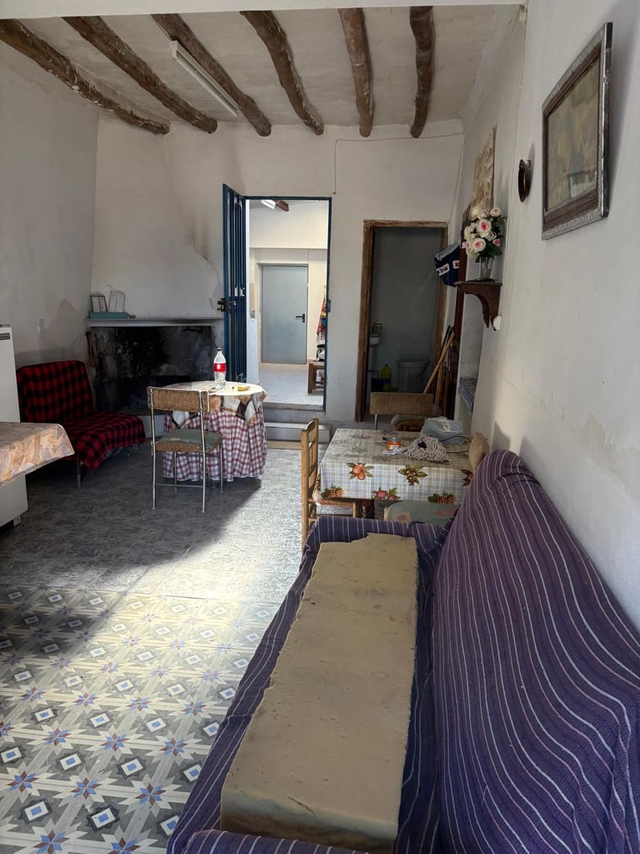 6 sypialnia Finka/Dom wiejski na sprzedaż w Jumilla z basenem - 95 000 € (Ref: 3229601)