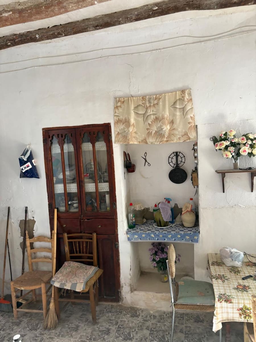 6 sypialnia Finka/Dom wiejski na sprzedaż w Jumilla z basenem - 95 000 € (Ref: 3229601)