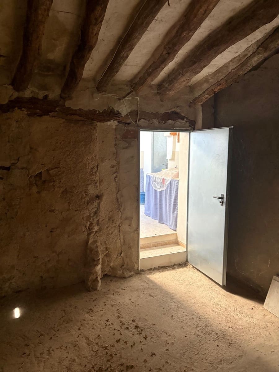 6 sypialnia Finka/Dom wiejski na sprzedaż w Jumilla z basenem - 95 000 € (Ref: 3229601)