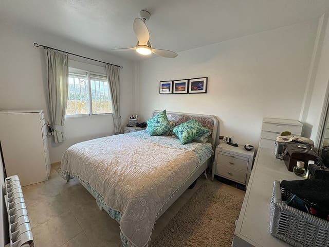 5 soverom Villa til salgs i Pinoso med svømmebasseng - € 349 995 (Ref: 3229673)