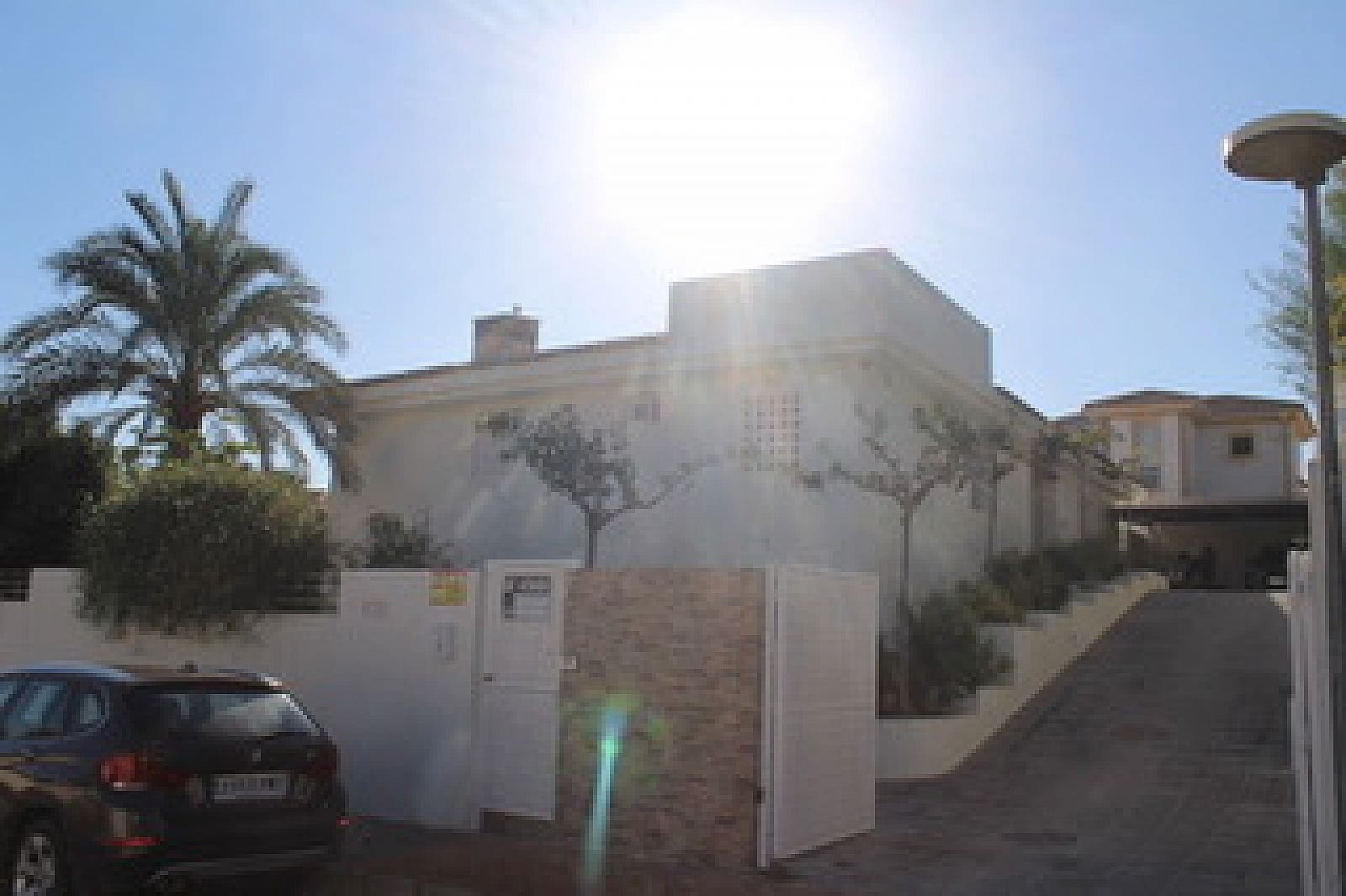 4 soveværelse Villa til salg i Fortuna med swimmingpool garage - € 340.000 (Ref: 3229728)